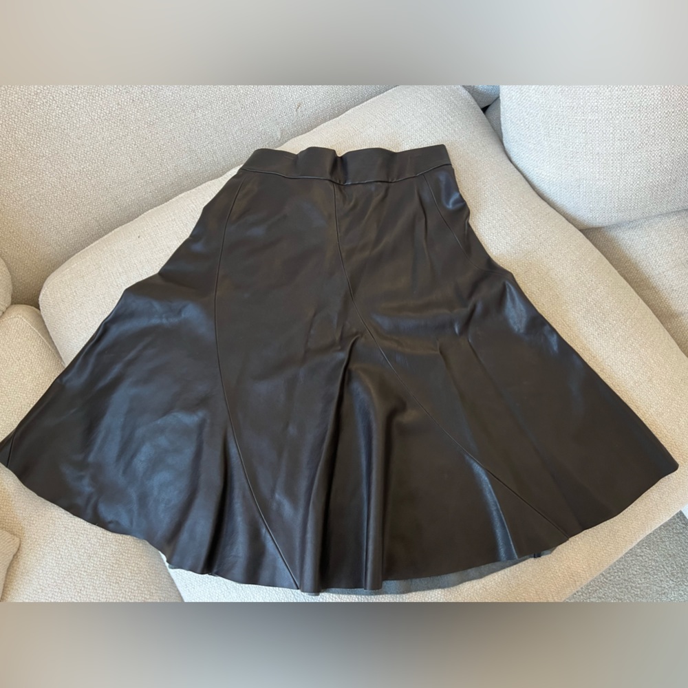 Zara Woman Black Leather Skirt USA XS EUR XS MEX 24